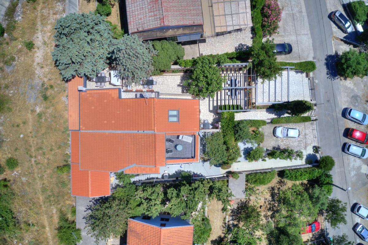 Cvrk Family House Novi Vinodolski Buitenkant foto
